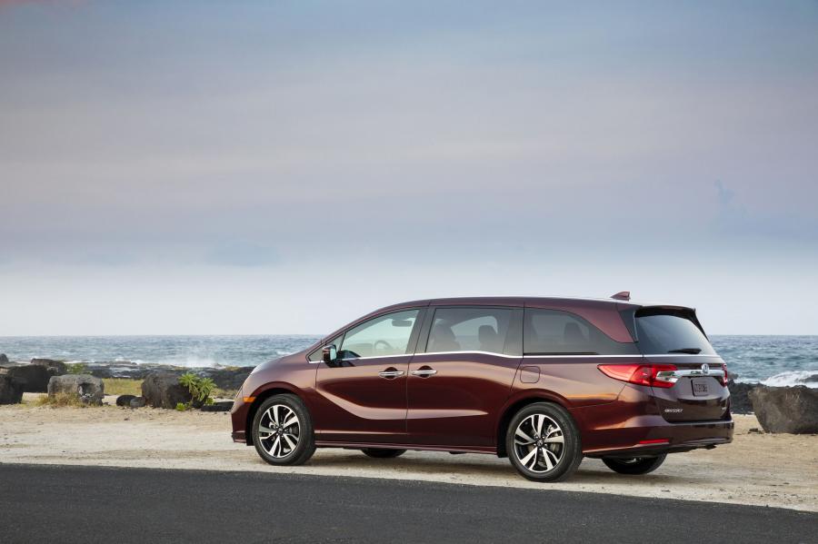  Honda Odyssey 2017 года  (фото 85 из 160)